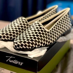 Black and white shoes